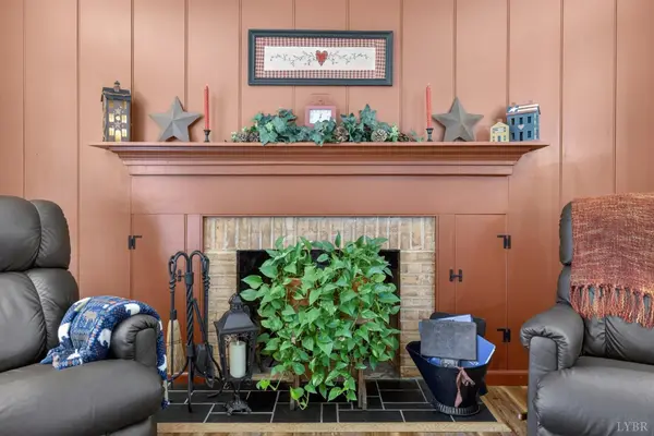 132 Windsor LN, Lynchburg, VA 24502