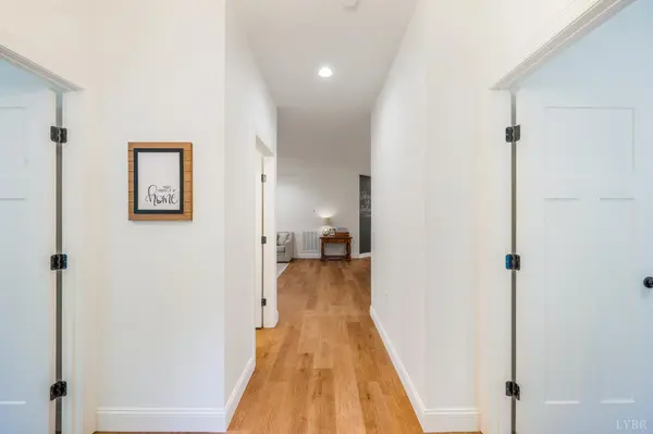 1244 Windsor DR, Bedford, VA 24523
