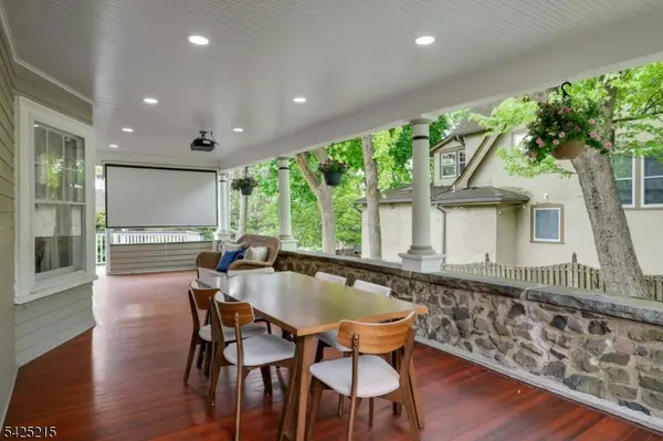 375 Up Mountain Avenue, Montclair Twp., NJ 07043