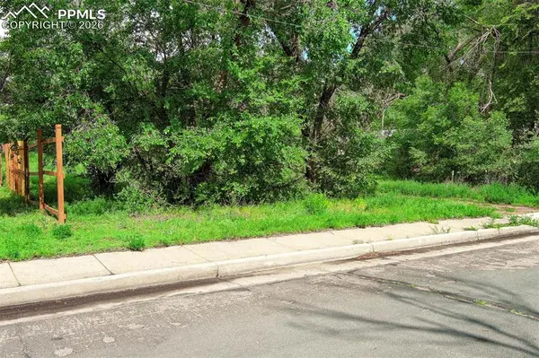 508 Sunset RD, Colorado Springs, CO 80909