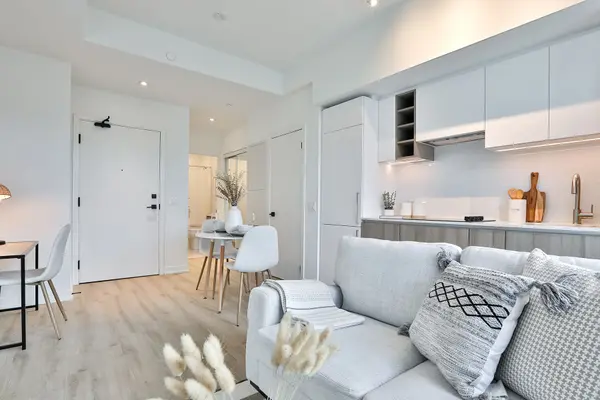 319 Jarvis ST #1005, Toronto C08, ON M5B 0C8
