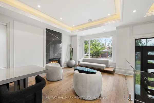 210 Horsham AVE, Toronto C07, ON M2N 2A5