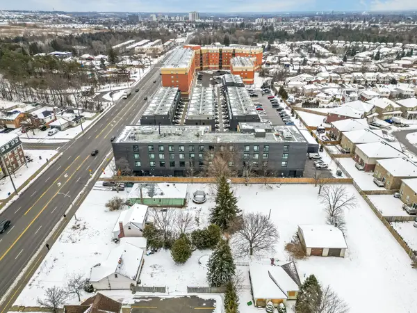 1800 Simcoe ST #201, Oshawa, ON L1G 0C2