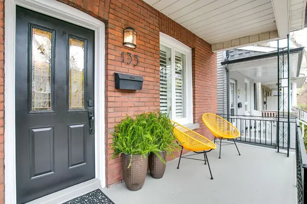 133 Langford AVE, Toronto E03, ON M4J 3E5