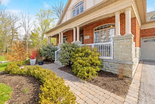 1583 Hallstone RD, Brampton, ON L6Y 5K8