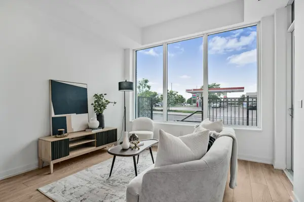 1100 Sheppard AVE W #121, Toronto W05, ON M3K 0E4