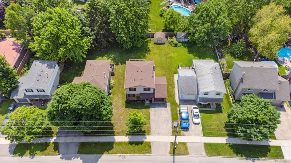 375 Imperial RD S, Guelph, ON N1K 1L3