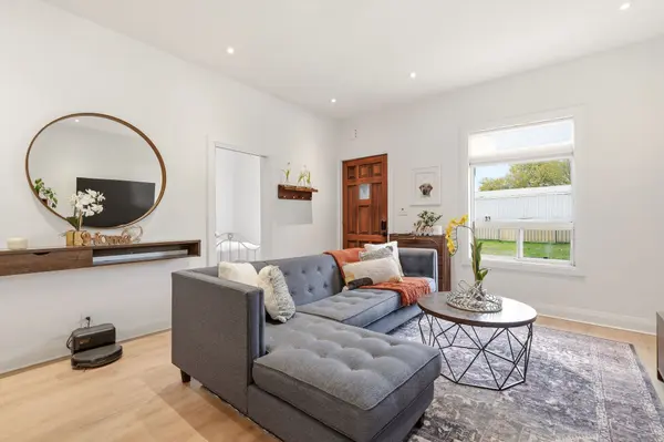 14 Holme ST, Brantford, ON N3T 4Z6