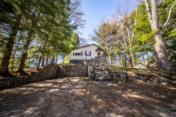 1117 - Bert Sims RD #Unit #5, Muskoka Lakes, ON P0B 1M0
