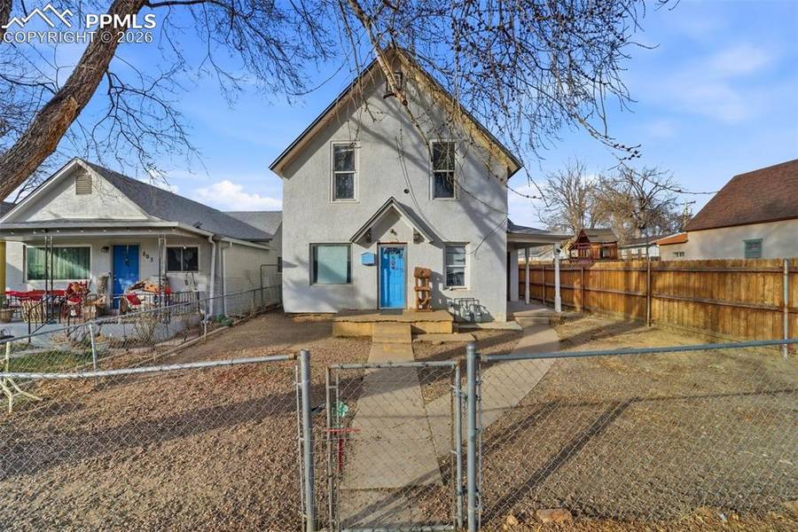 805 E 7th ST, Pueblo, CO 81003