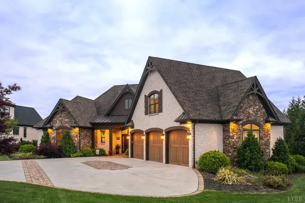 1415 Lake Manor DR, Forest, VA 24551