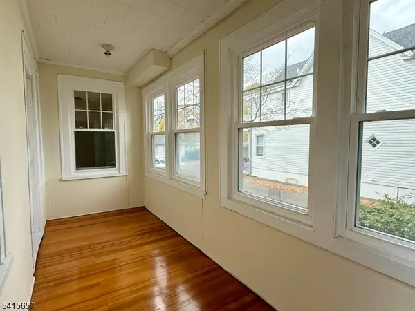 8 William St, Summit City, NJ 07901