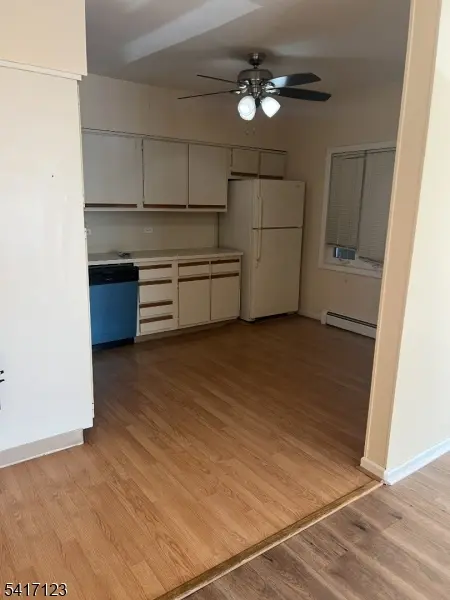 571 Avenue A #1, Bayonne City, NJ 07002