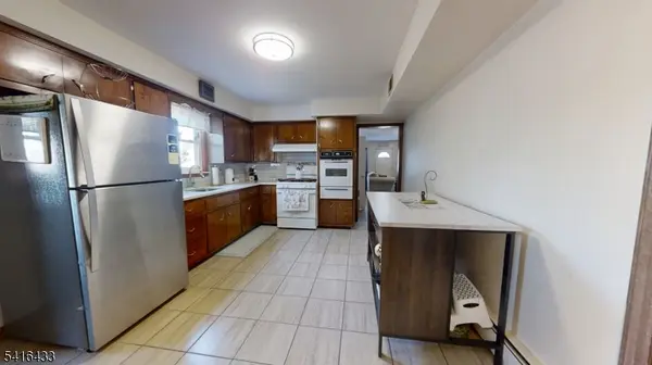 539 S 5Th St, Elizabeth City, NJ 07206