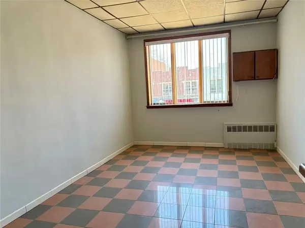 7113 18th AVE, Brooklyn, NY 11204
