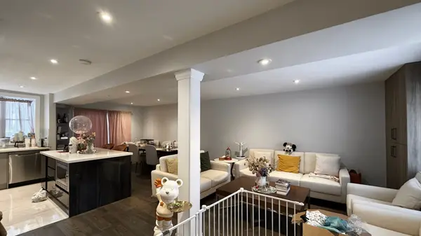 72 Mann AVE, Toronto C10, ON M4S 2Y3