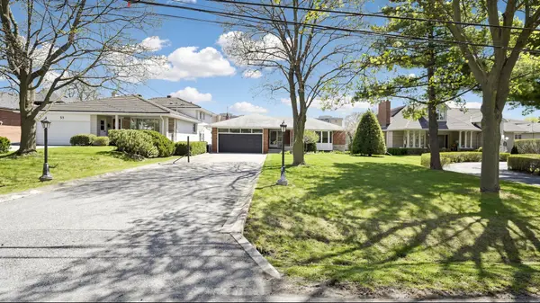 55 Sunvale DR, Toronto W09, ON M9R 1Z4