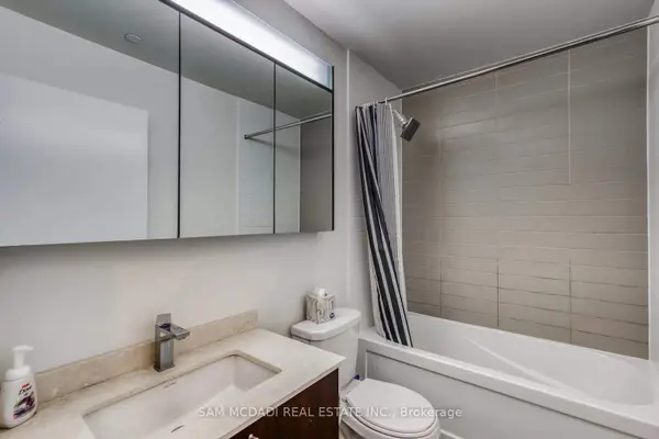 510 Curran PL #1710, Mississauga, ON L5B 0J8