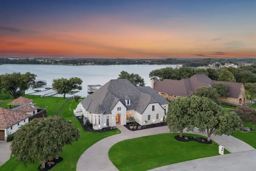 6124 Lake Shore Drive, Fort Worth, TX 76179