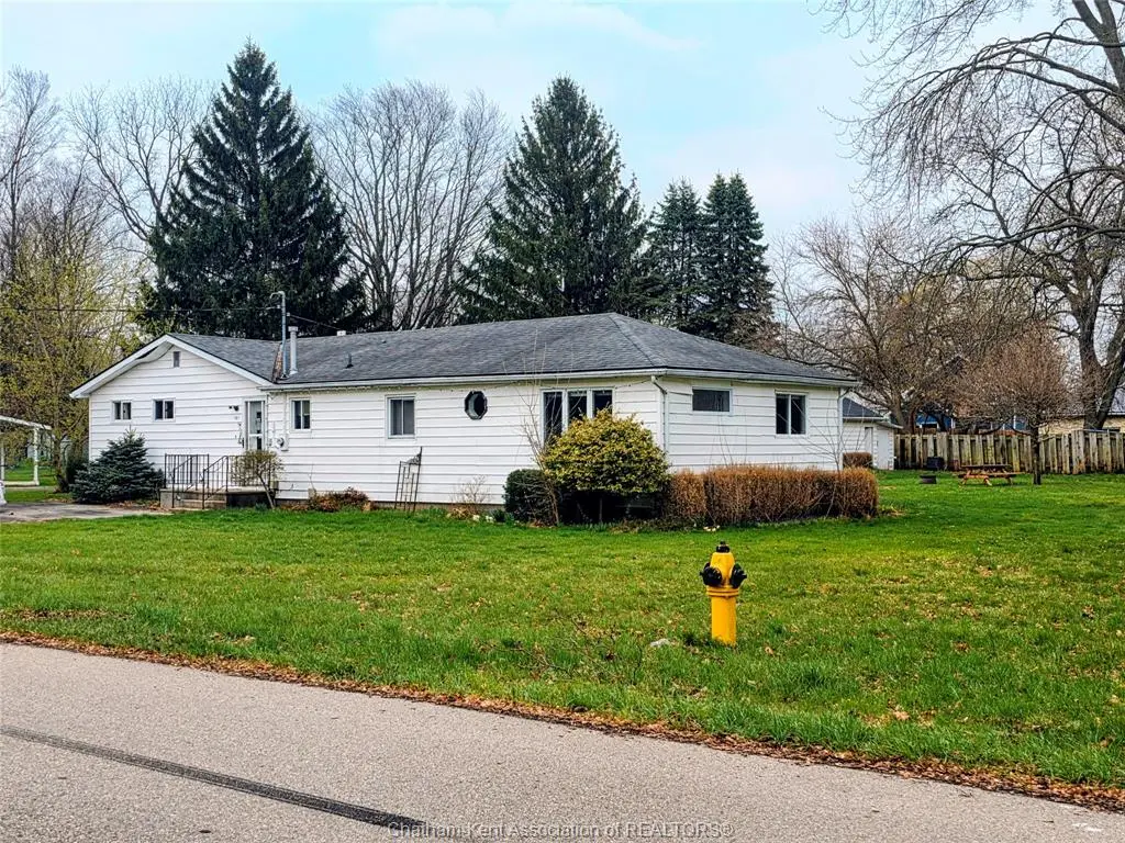 161 WALNUT Street, Bothwell, ON N0P 1C0