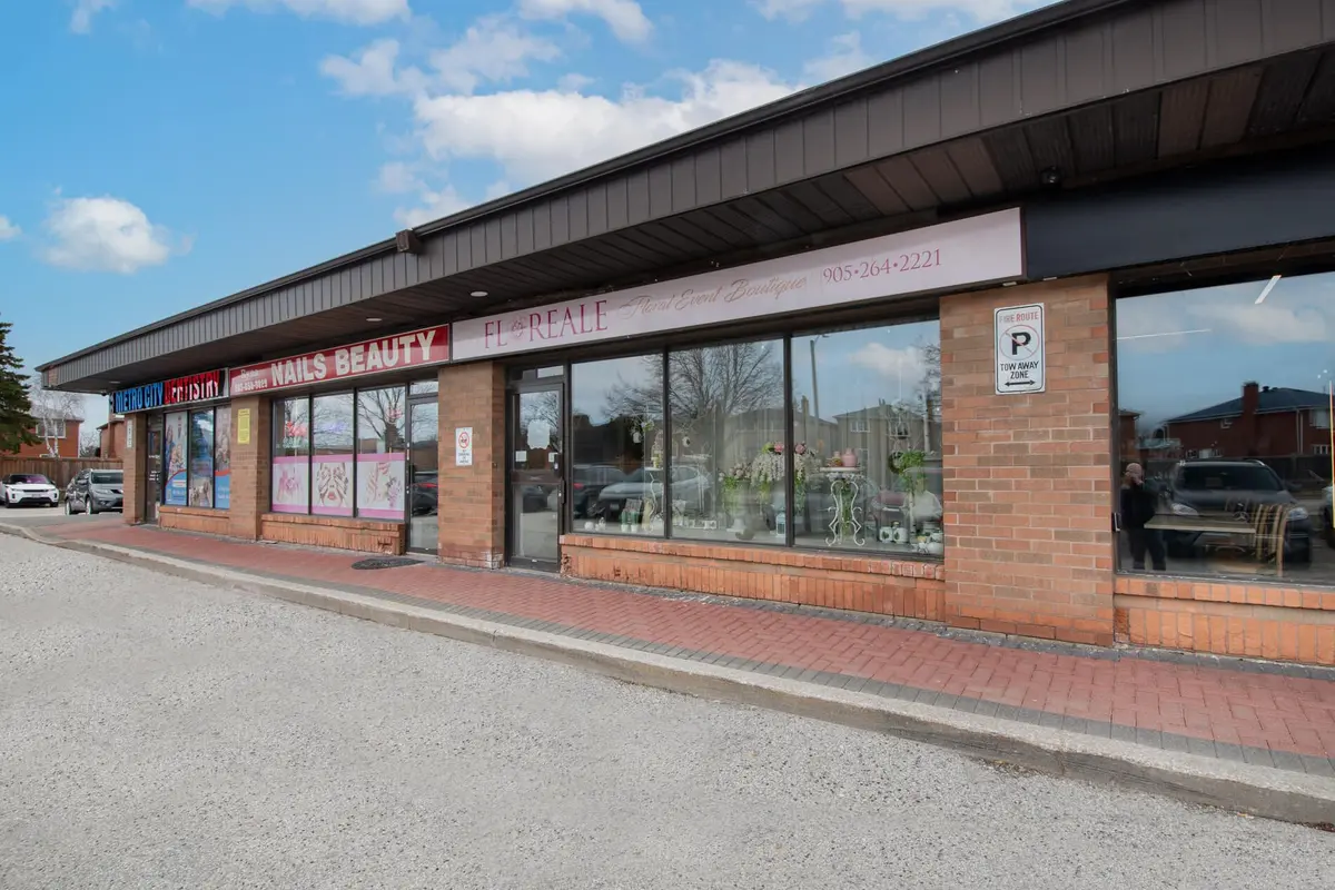 1 Nickel Gate #4, Vaughan, ON L4L 8L7