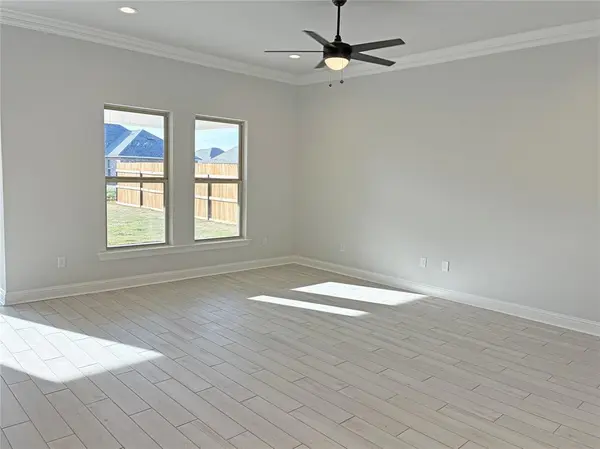 737 Crewe Lane, Bossier City, LA 71111