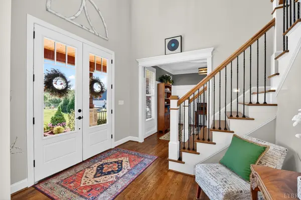 1210 Toni LN, Lynchburg, VA 24551