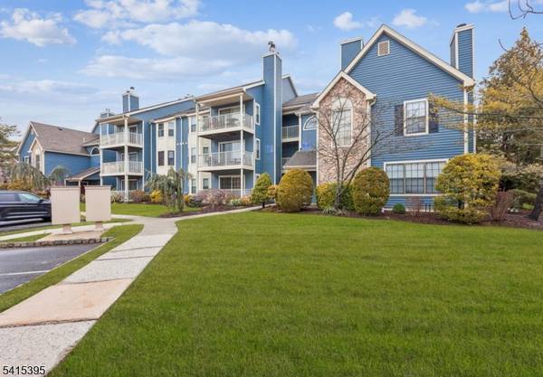 130 Longfield Ct #130,  East Brunswick Twp.,  NJ 08816