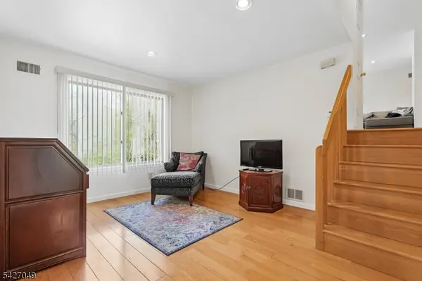 45 Colton Cir, West Orange Twp., NJ 07052