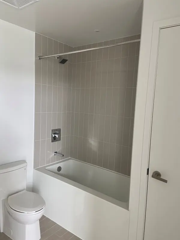 3883 Quartz RD #612, Mississauga, ON L5B 0M4