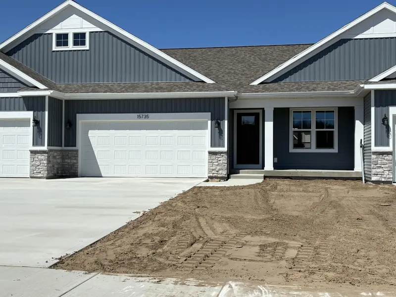15735 Hawley DR #32, Grandhavenchartertownship_ottawa, MI 49417