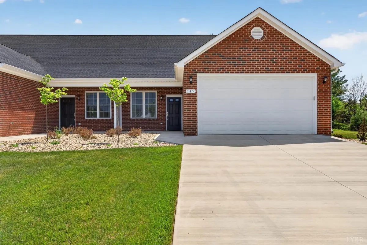 149 Villa Oak CIR, Bedford, VA 24523