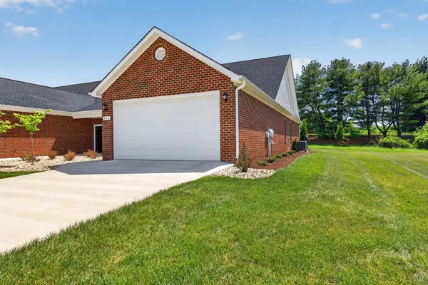 149 Villa Oak CIR, Bedford, VA 24523