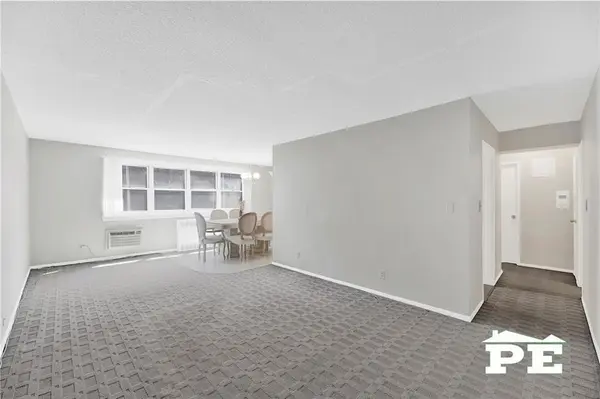 88-12 151st AVE #3J, Howard Beach, NY 11414