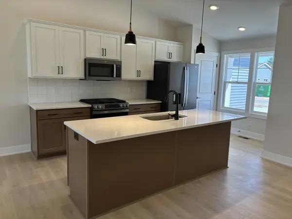 15735 Hawley DR #32, Grand Haven Twp, MI 49417