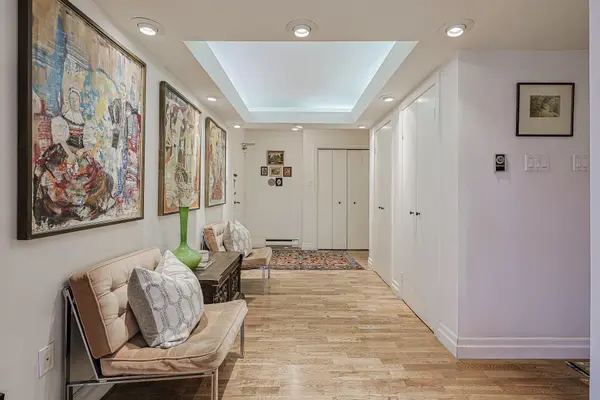 70 Montclair AVE #PH2, Toronto C03, ON M5P 1P7