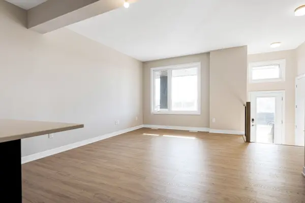 328 Catsfoot WALK, Barrhaven, ON K2J 7G7