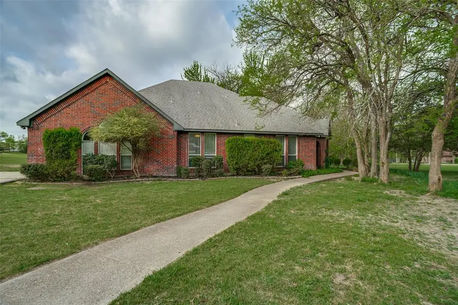 305 Cedar Hill Circle, Lowry Crossing, TX 75407