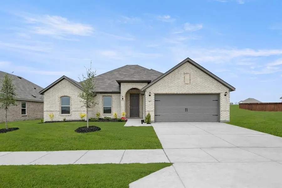 317 Comfort Drive, Godley, TX 76044