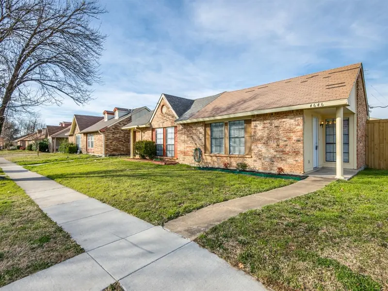 4646 Carr Street, The Colony, TX 75056