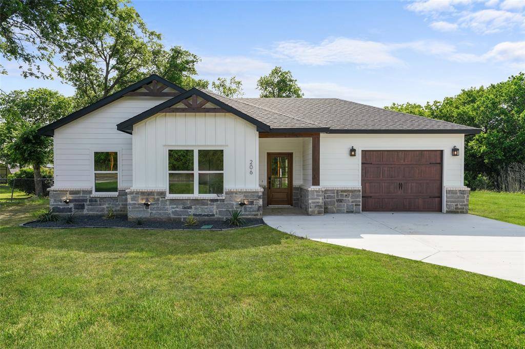206 S FM 308, Milford, TX 76670