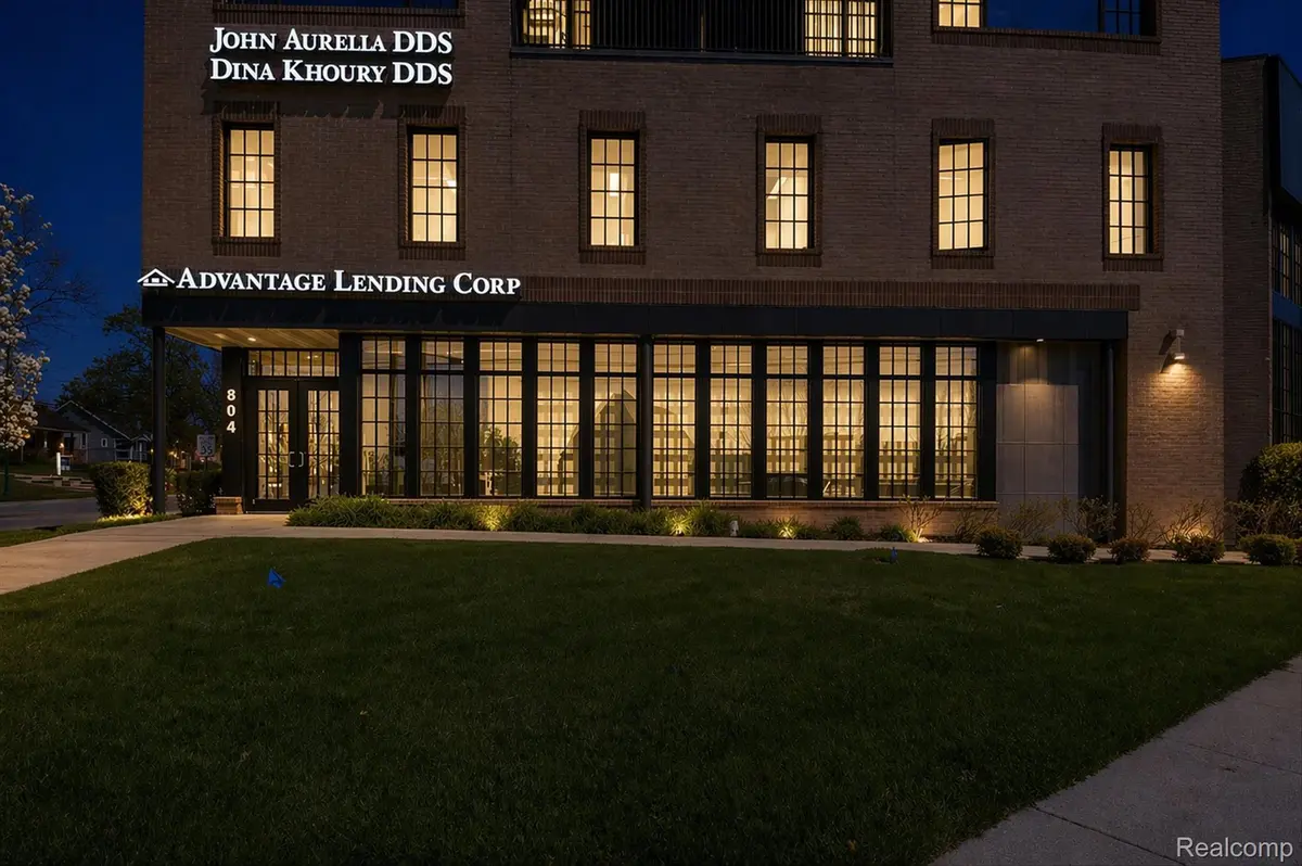 804 N Main ST #3A, Rochestercity_oakland, MI 48307