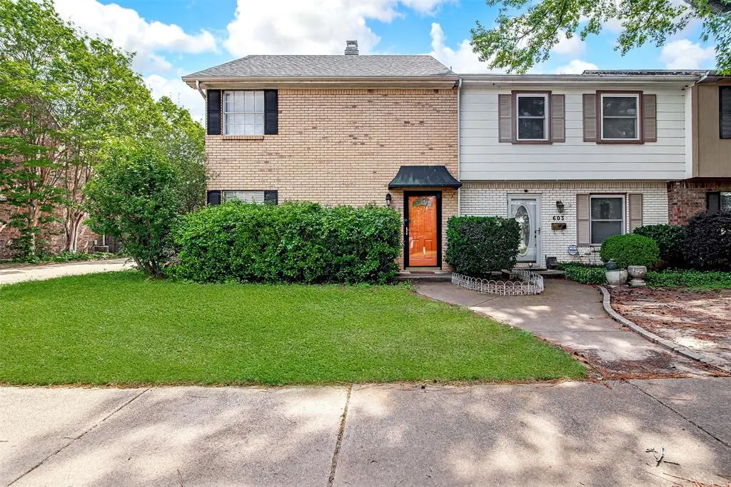 601 St Charles Drive, Arlington, TX 76013