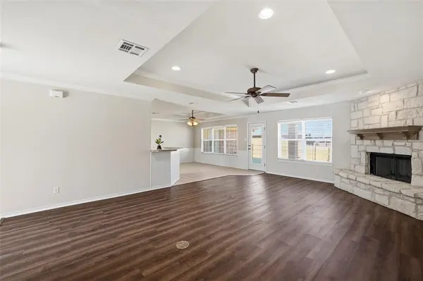 306 Baker Lane, Robinson, TX 76706