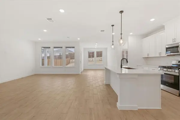 7136 Intrepid Drive, Fort Worth, TX 76179