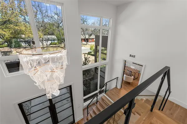 6006 Meadow Crest, Dallas, TX 75230