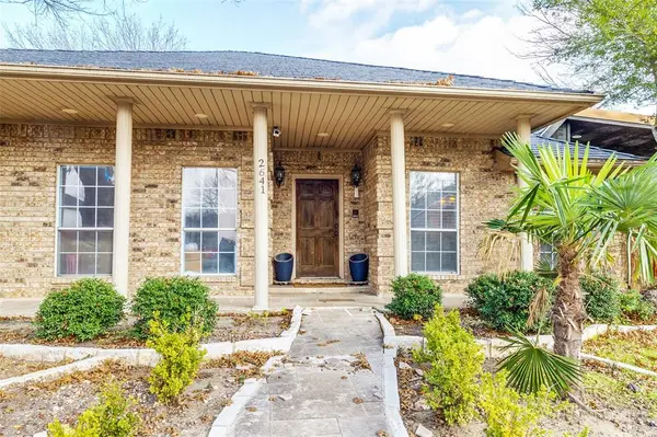 2641 Windswept Lane, Mesquite, TX 75181