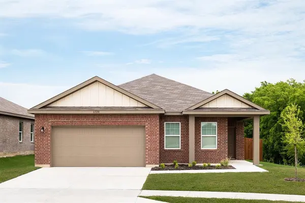 8340 Sniptoe Drive, Fort Worth, TX 76179