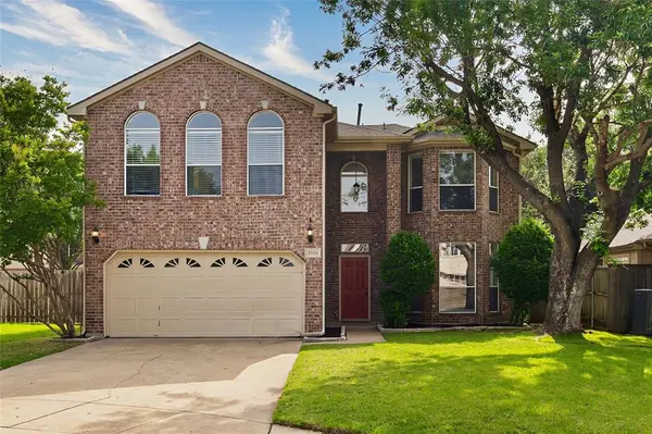 2136 Newport Drive, Flower Mound, TX 75028