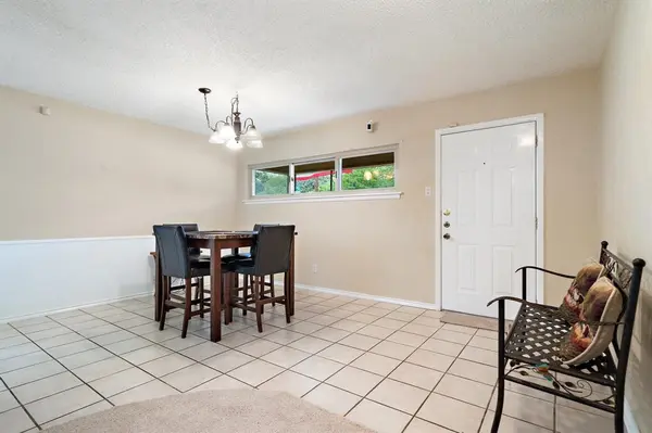 717 Van Horn Drive, Irving, TX 75060